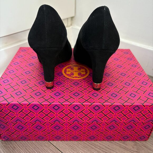 Tory Burch Black Suede Astoria Wedge - Picture 12 of 14